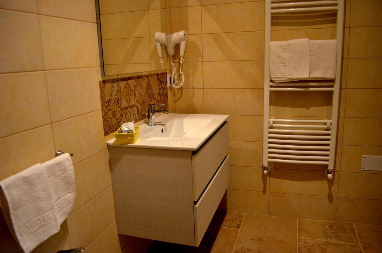 B&B Domus Palmi Εξωτερικό φωτογραφία